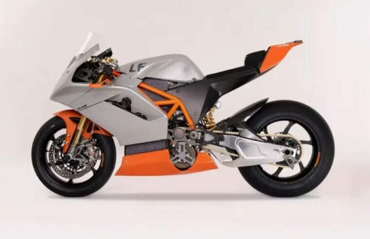 Moto Elétrica de Corrida? Conheça a Lightfighter V3-RS e seu Torque Brutal