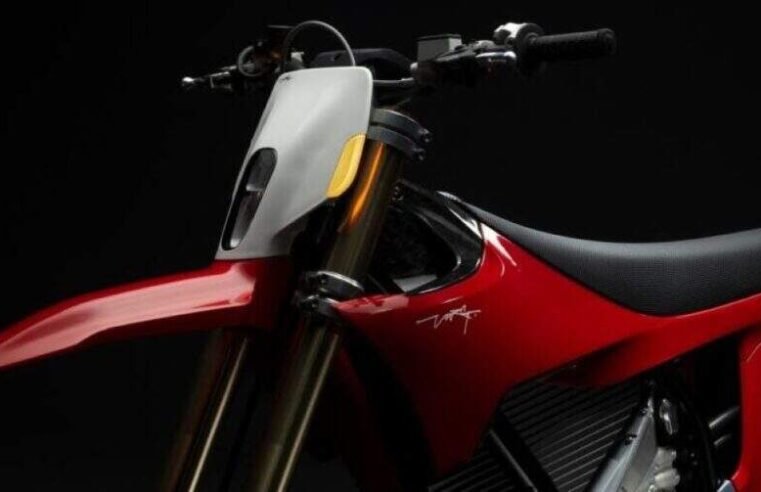Lançamento da Varg SM: Stark Future Traz a Moto Elétrica de Asfalto Mais Potente do Mundo