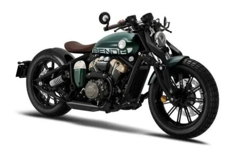 Benda Napoleon Bob 250: O V-Twin Steampunk