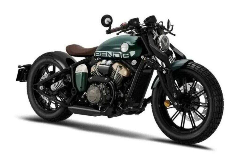 Benda Napoleon Bob 250: O V-Twin Steampunk